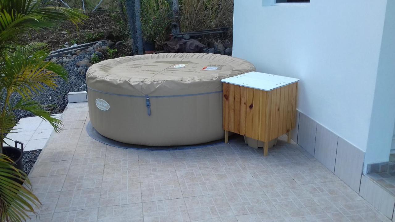 Bikamado Aparthotel Deshaies Εξωτερικό φωτογραφία